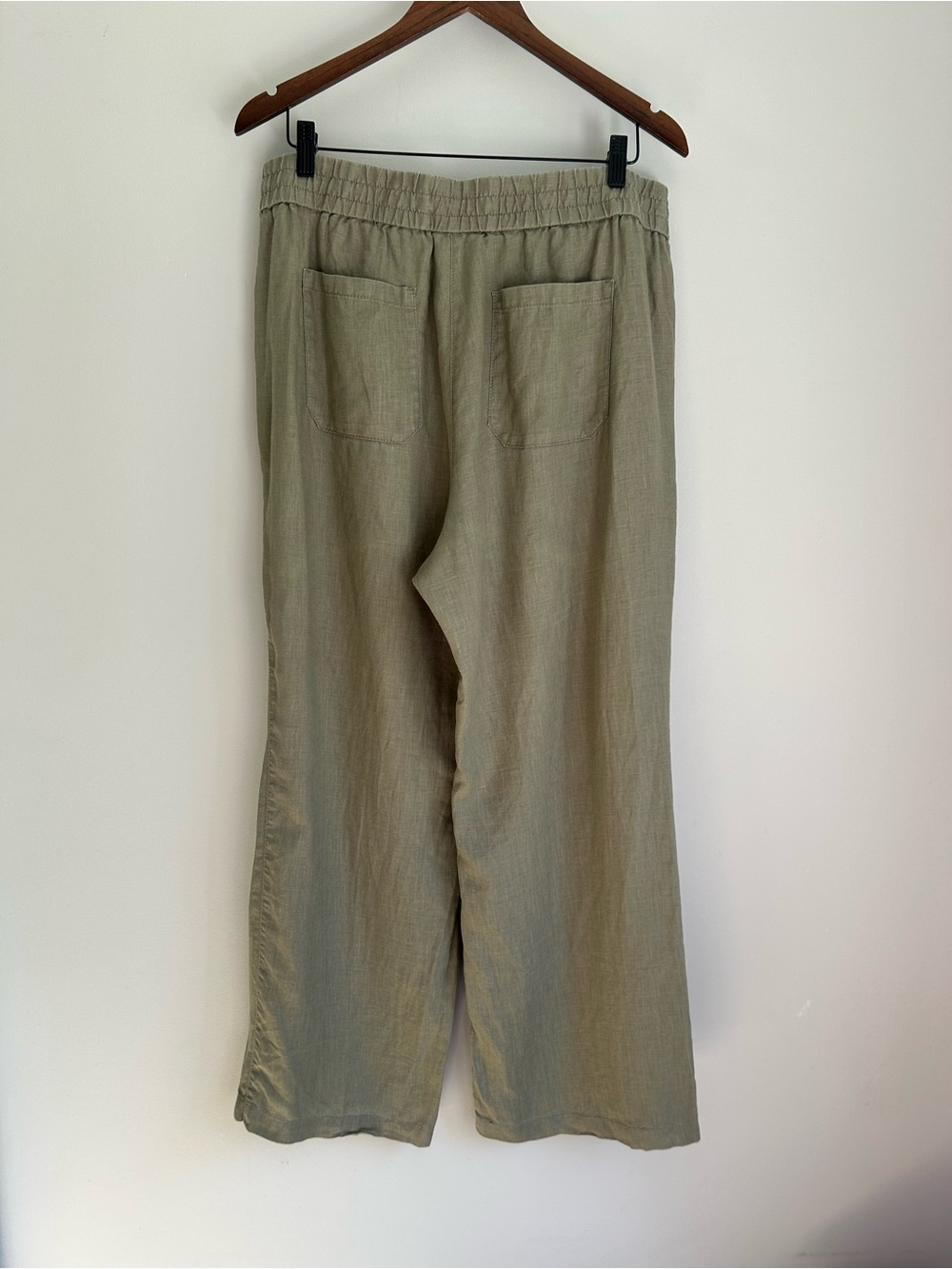 Olsen Anna Loose Fit High Rise Linen Wide Trouser & Edda Cotton Stretchy Tank